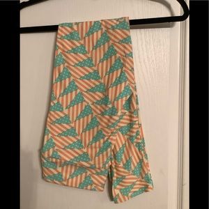 **SALE SEE BELOW** NWOT Lularoe OS Leggings